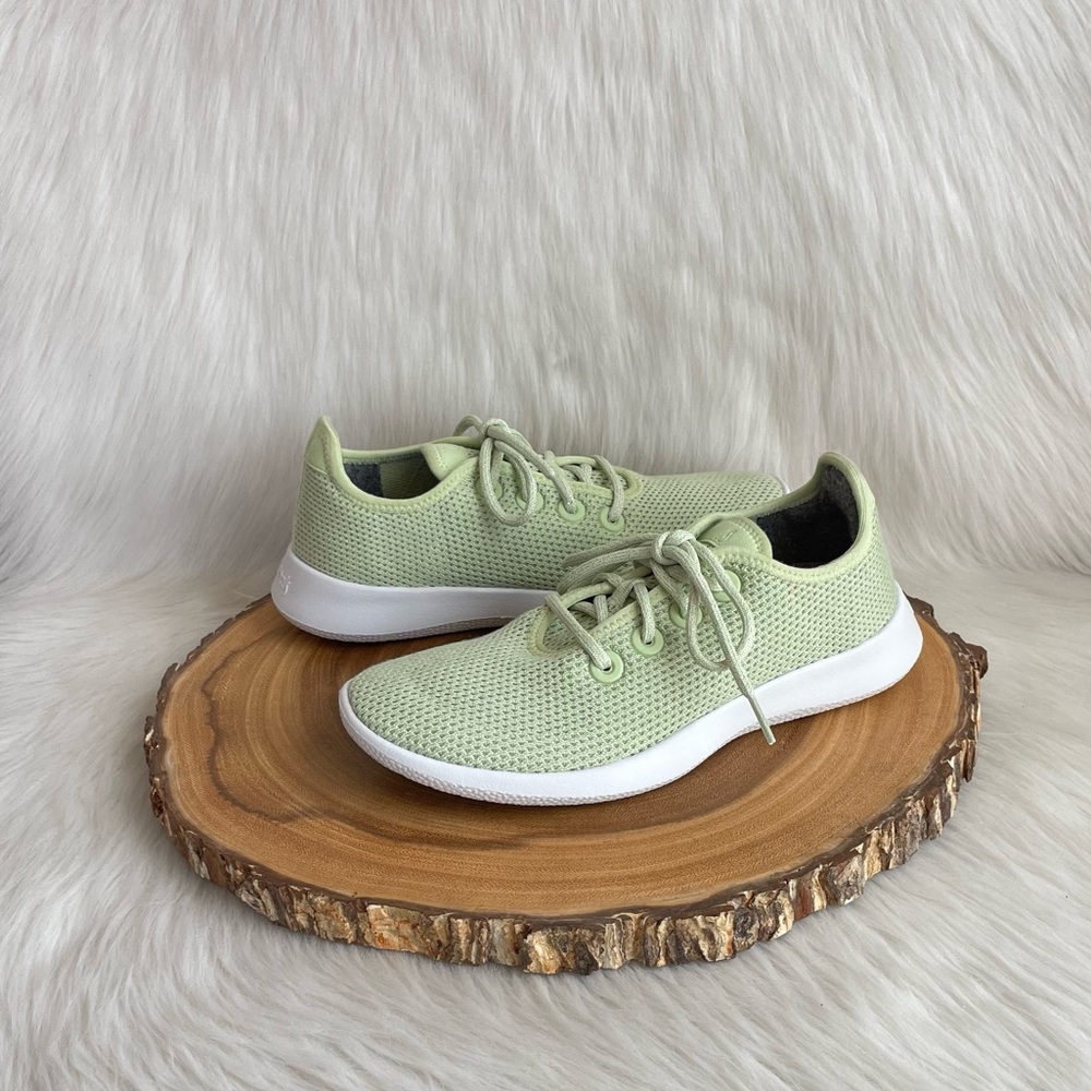 Allbirds Women's Sneakers in Light Green and White